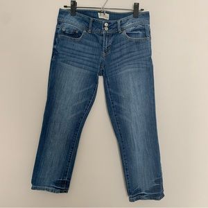 Aeropostale Jean Capri Size 5/6 Women’s Pants Shorts Summer Spring Casual